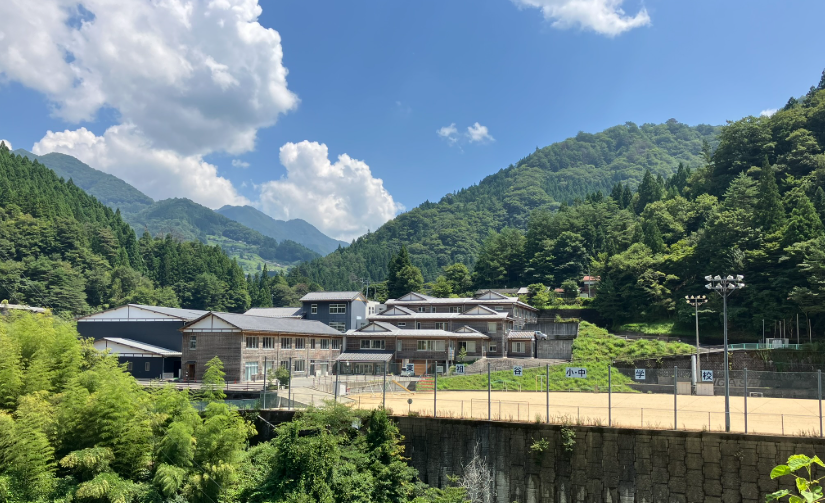 東祖谷小中学校